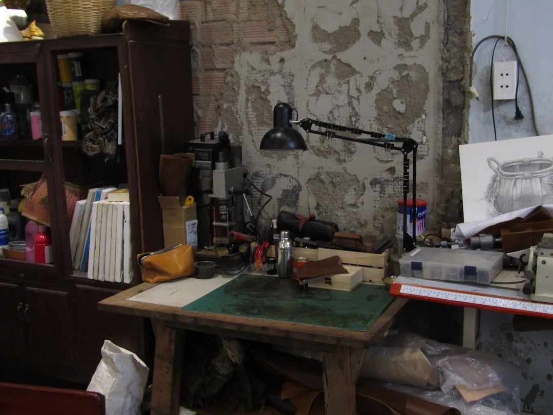 craft workspace organization